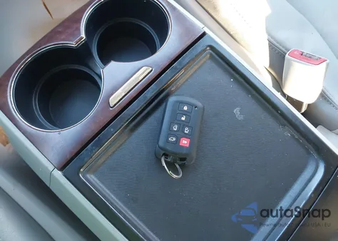 2013 Toyota Sienna Limited V6 7 Passenger from USA, damaged, VIN 5TDYK3DC8DS303565